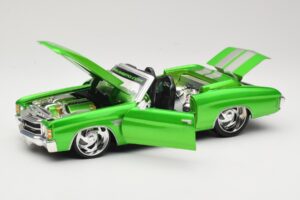 Chevrolet Chevelle SS Cabriolet Vert Maisto 1:18 31099 Métal — image 2 sur 8