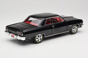 Chevrolet Chevelle Z-16 Noir American Muscle 1:18 AMM1061/06 Métal — image 3 sur 8