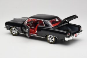 Chevrolet Chevelle Z-16 Noir American Muscle 1:18 AMM1061/06 Métal — image 5 sur 8