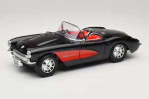 Chevrolet Corvette C1 Noir & Rouge Bburago 1:18 3034-M1 Métal