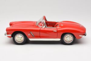 Chevrolet Corvette C1 Rouge ERTL 1:18 7835 Métal — image 4 sur 8