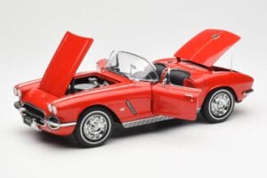 Chevrolet Corvette C1 Cabriolet Roman Rouge AUTOart 1:18 71102 Métal — image 2 sur 8