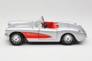 Chevrolet Corvette C1 Argent Bburago 1:18 3034 Métal — image 4 sur 8