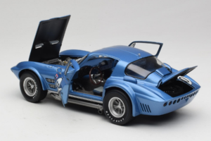 Chevrolet Corvette C2 Grand Sport #50 Nassau Speed Week 1963 Exoto 1:18 RLG18024 Métal — image 5 sur 8