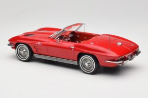 Chevrolet Corvette C2 Sting Ray Cabriolet Riverside Red Norev 1:18 189056 Métal — image 5 sur 6