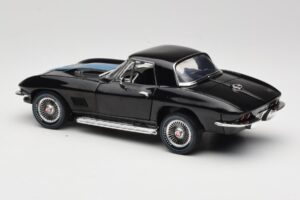 Chevrolet Corvette C2 Noir American Muscle 1:18 AMM1099/06 Métal — image 7 sur 8