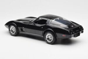 Chevrolet Corvette C3 Noir UT Models 1:18 21071 Métal — image 7 sur 8