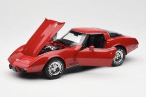 Chevrolet Corvette C3 Rouge UT Models 1:18 21073 Métal — image 2 sur 8