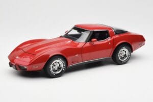 Chevrolet Corvette C3 Rouge UT Models 1:18 21073 Métal