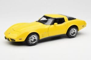 Chevrolet Corvette C3 Jaune UT Models 1:18 21074 Métal