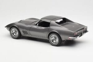Chevrolet Corvette C3 Spider Laguna Gris Métallique AUTOart 1:18 71173 Métal — image 7 sur 8