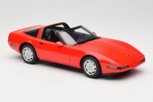 Chevrolet Corvette C4 Torch Red GT Spirit 1:18 GT537 Résine — image 4 sur 6