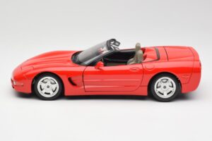 Chevrolet Corvette C5 Cabriolet Rouge Bburago 1:18 3076 Métal — image 4 sur 8