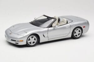Chevrolet Corvette C5 Cabriolet Argent Maisto 1:18 50317 Métal