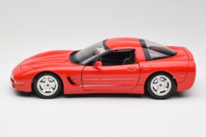 Chevrolet Corvette C5 Rouge Bburago 1:18 3066 Métal — image 4 sur 8