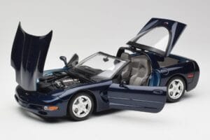 Chevrolet Corvette C5 Nassau Bleu Bburago 1:18 30166 Métal — image 2 sur 8