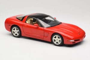 Chevrolet Corvette C5 Targa Rouge UT Models 1:18 21001 Métal — image 6 sur 8