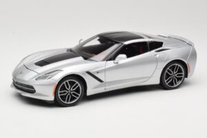 Chevrolet Corvette C7 Argent Maisto 1:18 38132 Métal