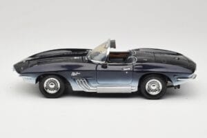 Chevrolet Corvette Mako Shark Motormax 1:18 73102 Métal — image 4 sur 8