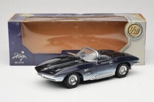 Chevrolet Corvette Mako Shark Motormax 1:18 73102 Métal — image 8 sur 8