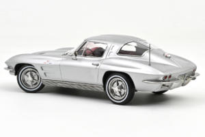 Chevrolet Corvette C2 Sting Ray Sebring Silver Norev 1:18 189052 Métal — image 2 sur 2