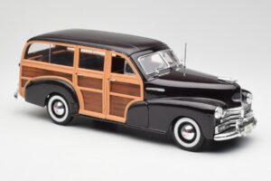 Chevrolet Fleetmaster Woody Brun Maisto 1:18 36854 Métal — image 6 sur 8