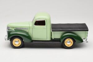 Chevrolet Pickup Vert Solido 1:18 8063 Métal — image 4 sur 8
