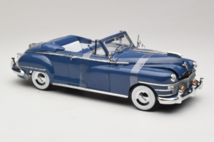 Chrysler New Yorker Bleu Signature Models 1:18 CT-68629 Métal — image 4 sur 6