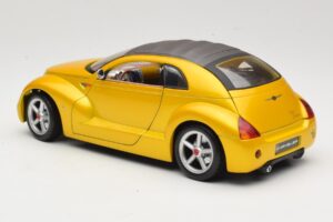 Chrysler Pronto Cruizer Or Maisto 1:18 50338 Métal — image 7 sur 8