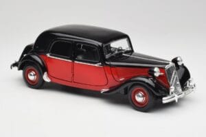 Citroen 15CV 6 Cyl Noir & Rouge Valmy Maisto 1:18 56009 Métal — image 6 sur 8