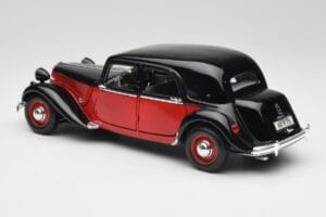 Citroen 15CV 6 Cyl Noir & Rouge Valmy Maisto 1:18 56009 Métal — image 7 sur 8