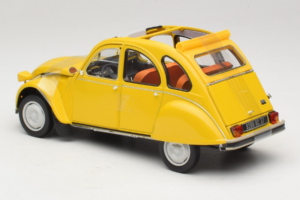 Citroen 2CV 6 Club Mimosa Yellow Norev 1:18 181496 Métal — image 5 sur 6