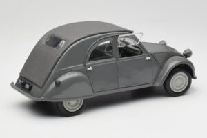 Citroen 2CV A Gris Tchibo 1:18 49418 Métal — image 3 sur 8