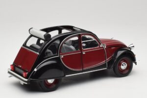 Citroën 2CV Charleston Rouge Minichamps 1:18 150111501 Métal — image 3 sur 8