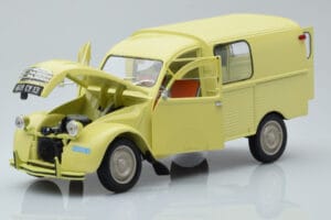 Citroen 2CV Furgonette AK350 Jaune Pastis Norev 1:18 181488 Métal — image 2 sur 8