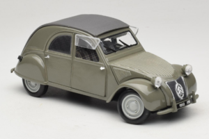 Citroen 2CV Vert Maisto 1:18 50289 Métal — image 6 sur 8