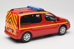 Citroen Berlingo II Pompiers Rouge Norev 1:18 181641 Métal — image 2 sur 6