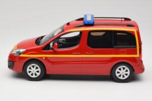 Citroen Berlingo II Pompiers Rouge Norev 1:18 181641 Métal — image 3 sur 6