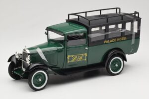 Citroen C4 F Palace Hotel Vert Solido 1:18 118303-00 Métal
