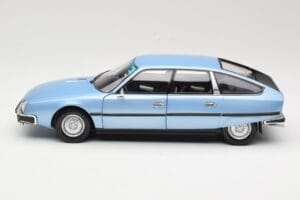 Citroen CX 2400 GTi Regate Blue Norev 1:18 181521 Métal — image 4 sur 8