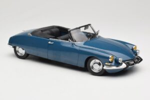 Citroën DS 19 Cabriolet Rouge Sun Star 1:18 4742 Métal — image 6 sur 8