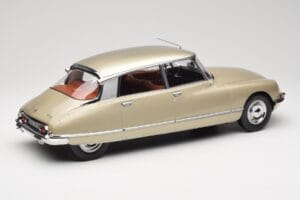 Citroen DS 23 Pallas Beige Norev 1:12 121730 Métal — image 2 sur 6