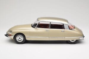 Citroen DS 23 Pallas Beige Norev 1:12 121730 Métal — image 3 sur 6