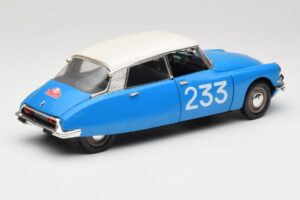 Citroen DS #233 Rally Bleu Solido 1:18 8034 Métal — image 3 sur 8