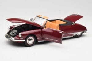 Citroen DS19 Cabriolet Bordeaux Norev 1:18 181561 Métal — image 2 sur 8