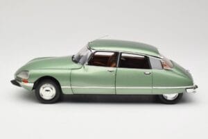 Citroen DS23 Pallas Vert Norev 1:18 181570 Métal — image 4 sur 8