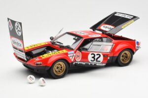 De Tomaso Pantera #32 Jaquemin / Deprez 24 Hours of Le Mans 1972 Kyosho 1:18 08855B Métal — image 2 sur 8