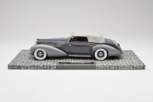 Delage D8 120 Cabriolet Gris & Gris Foncé Minichamps 1:18 107115134 Métal — image 3 sur 6