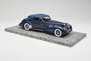 Delage D8-120 Cabriolet Two Tone Bleu Minichamps 1:18 107115132 Résine — image 4 sur 6