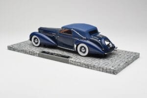 Delage D8-120 Cabriolet Two Tone Bleu Minichamps 1:18 107115132 Résine — image 5 sur 6